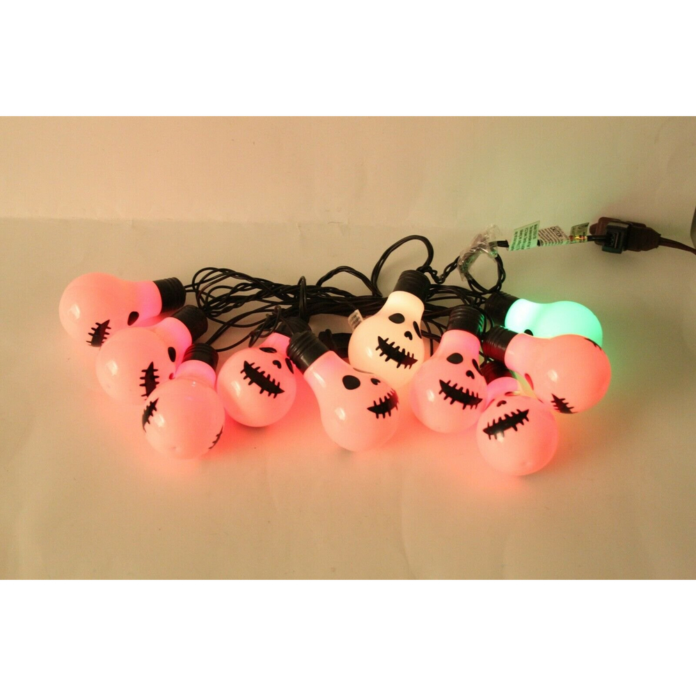 Rare Halloween 10 Blow Mold Light Bulb Skull String Lights Multi Color 6 Feet EC